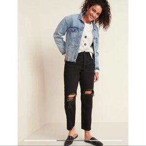 Old Navy Extra High-Waisted Sky-Hi Boyfriend Distressed Black Jeans